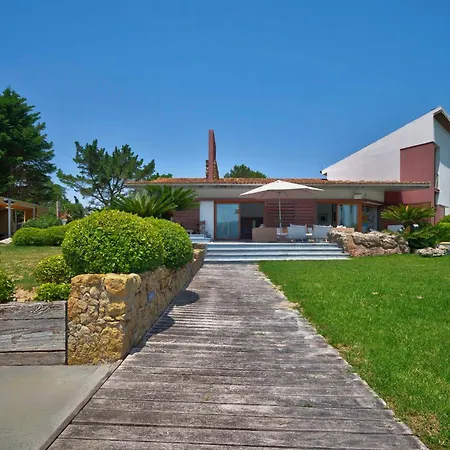 Scenic Villa