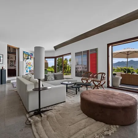 Scenic Villa Sintra