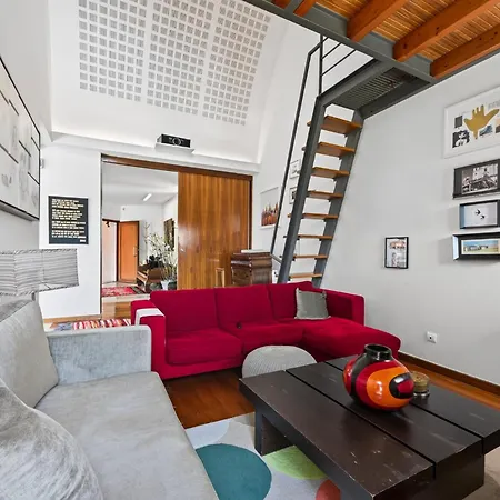 Scenic Villa *