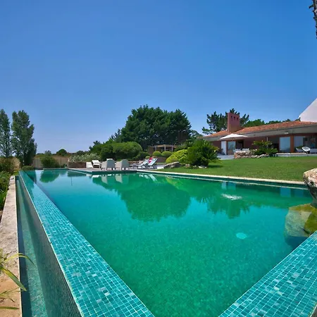 Scenic Villa